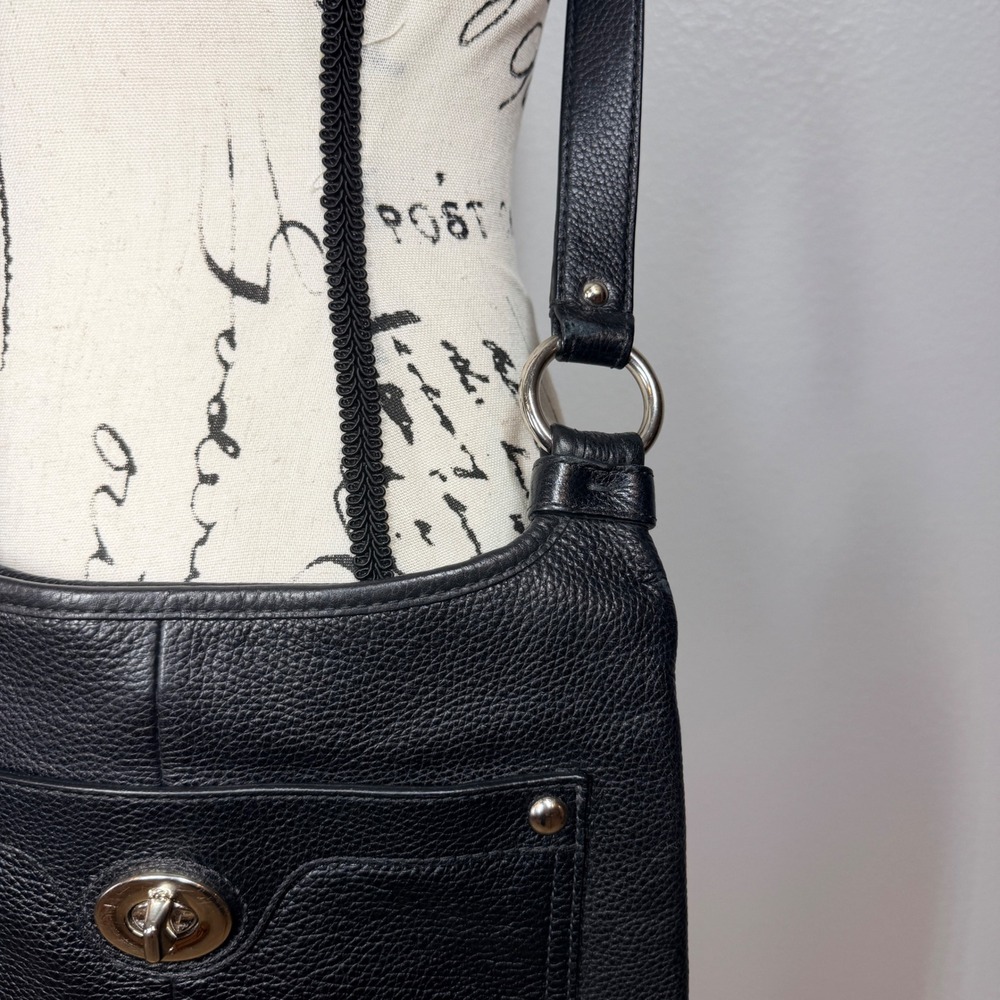 Coach Penelope Crossbody Bag Women Black Pebbled Leather Turnlock Classic - Picture 4 of 13